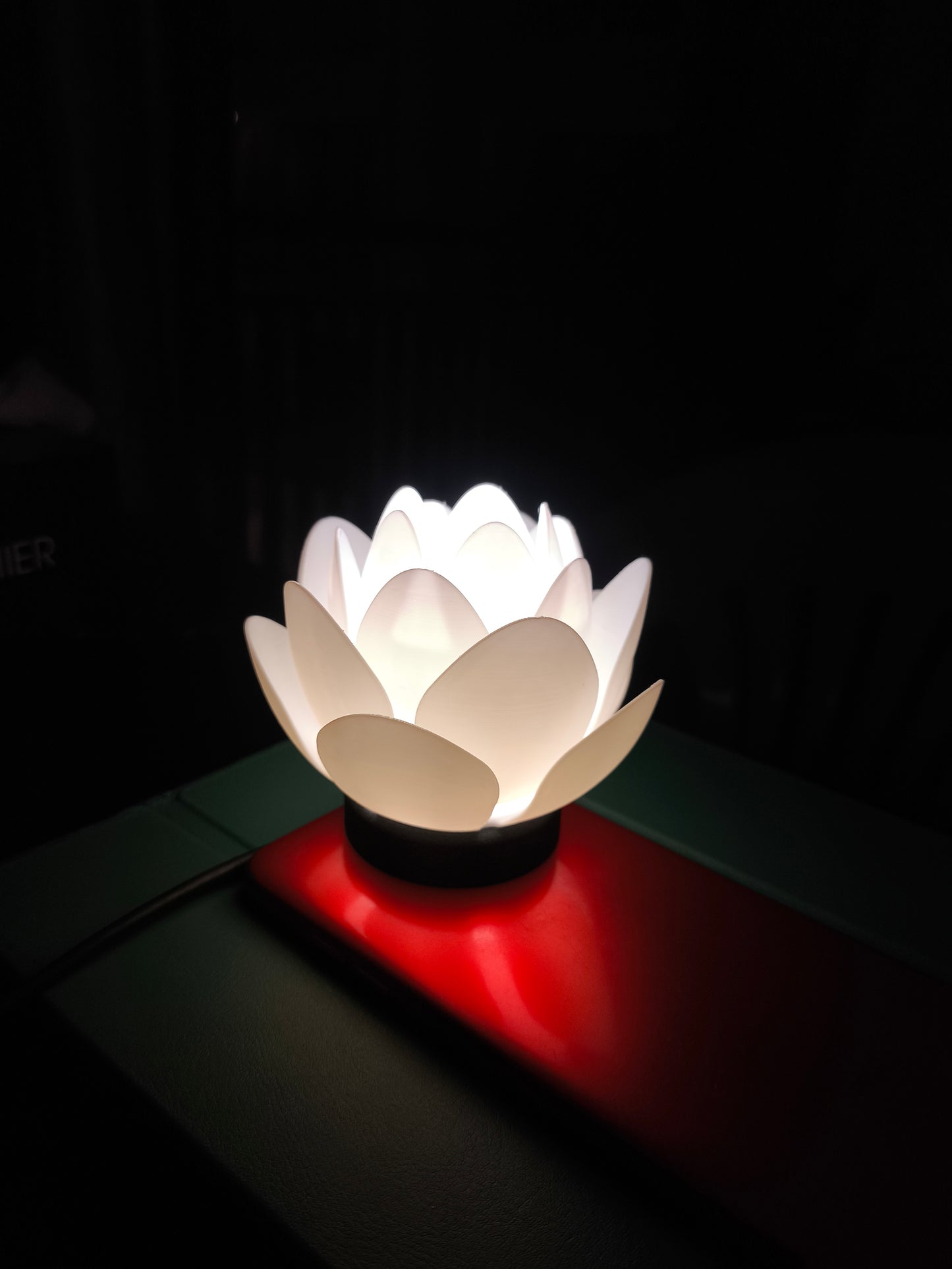 Lotus Aura Lamp